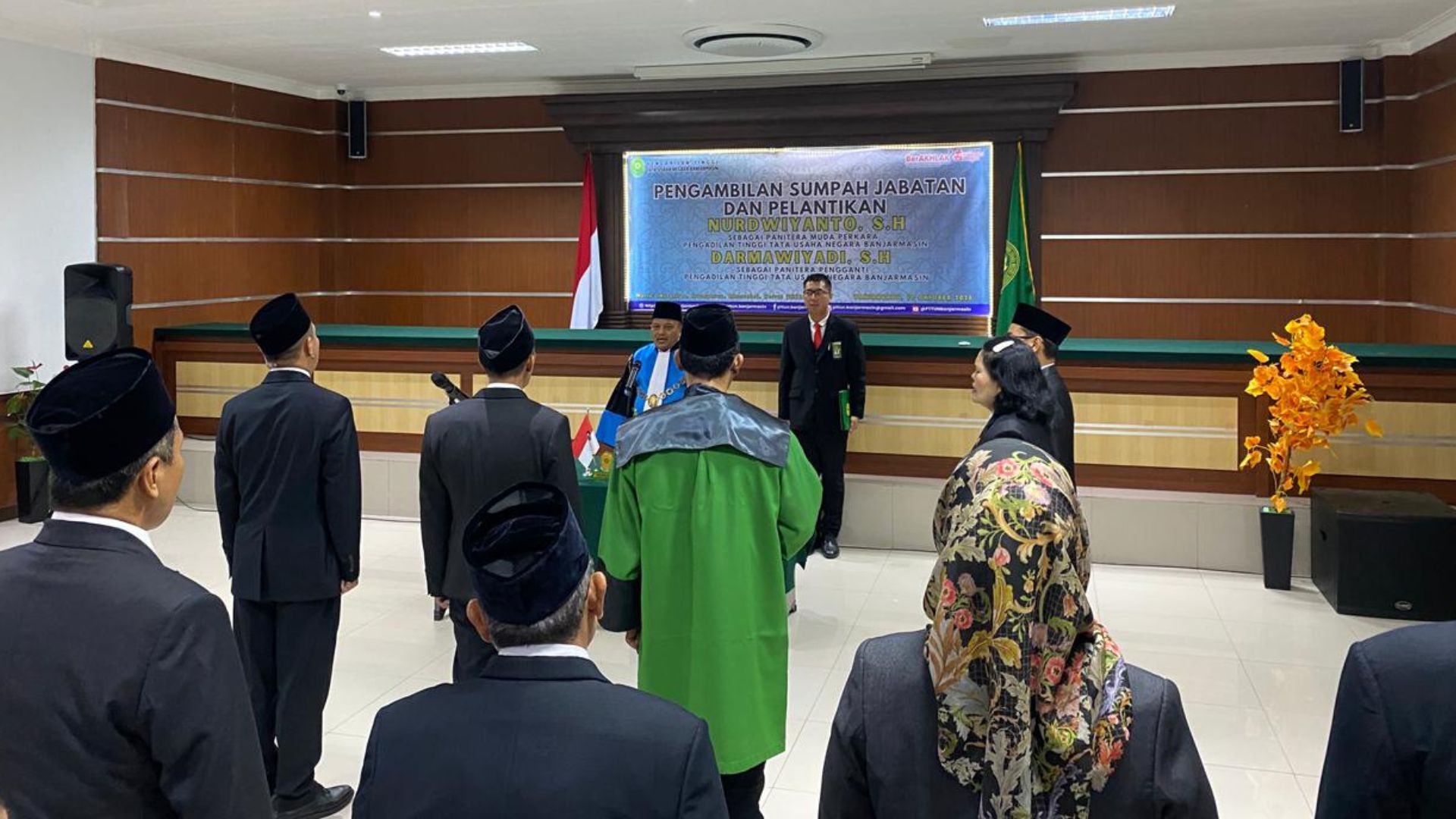 PTTUN Banjarmasin Lantik Panitera Muda Perkara dan Panitera Pengganti